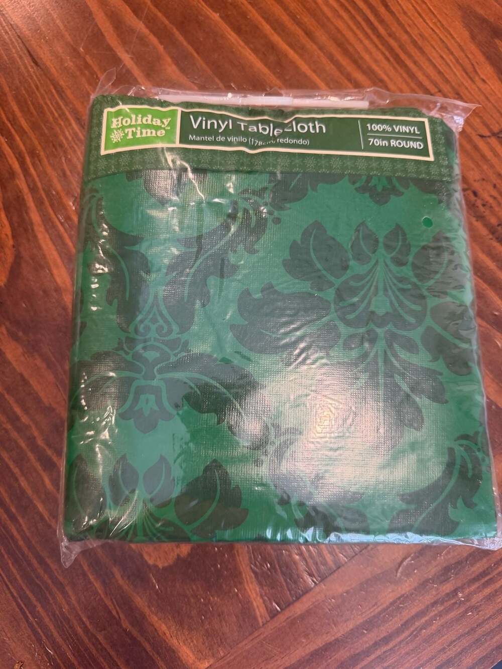 Holiday Time Vinyl Tablecloth Green Damask 70 inch Round